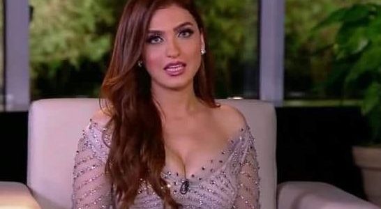 شاهد .. فستان جرئ من مذيعة إم بى سى مصر يثير الجدل على السوشيال ميديا  