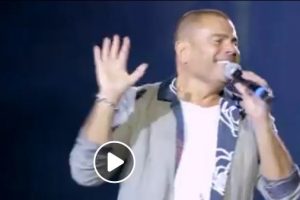 بالفيديو .. أخطر لقطات فى حفل عمرو دياب بالسعودية