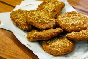 طعمية من اشهر الأكلات الشعبية المصرية .. تعرف على مكوناتها في اليوم العالمي للطعمية falafel